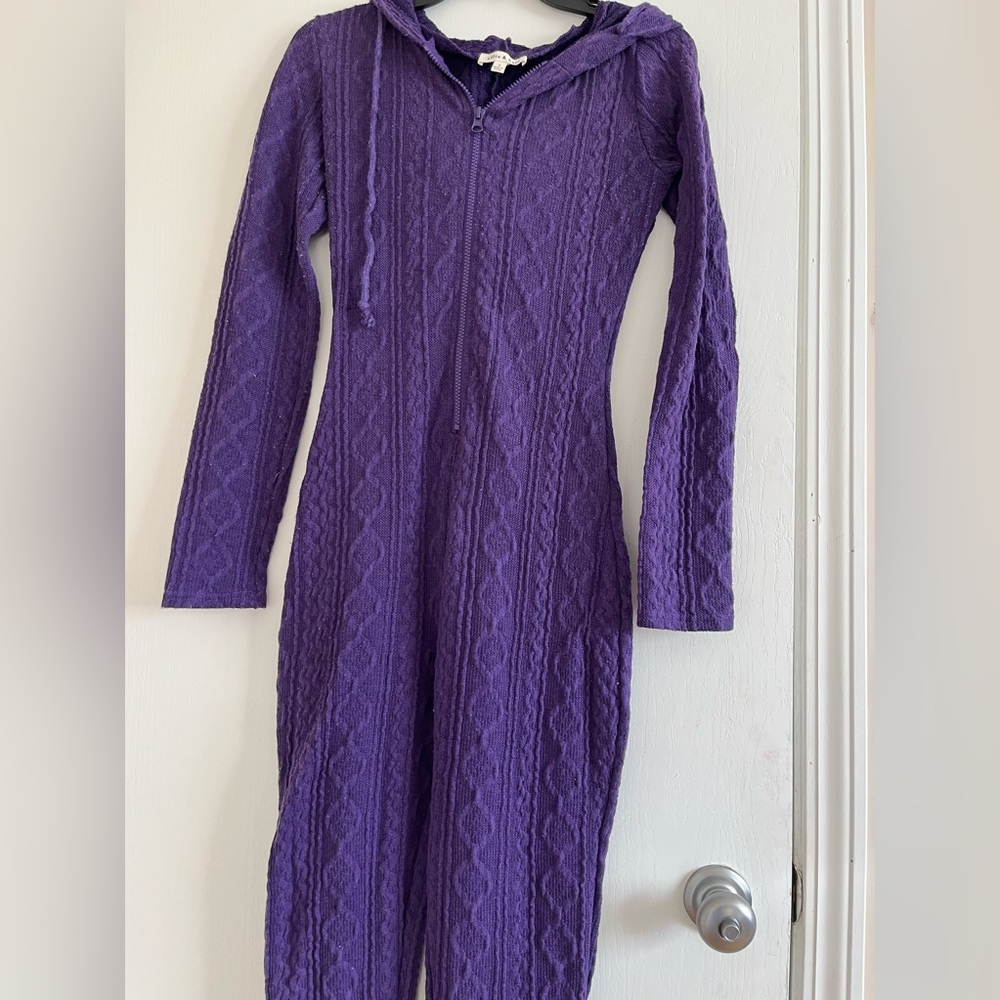 Knit jumpsuit good condition